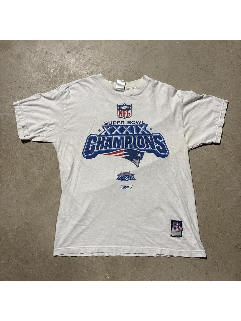 Vintage Y2K New England Patriots Super Bowl XXXIX Champions Reebok Tee Mens L